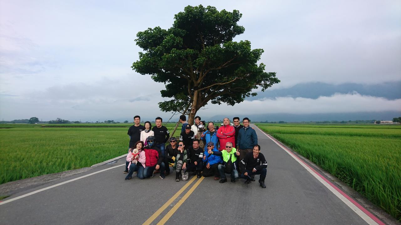 Mi Xiang Homestay Chishang Bagian luar foto
